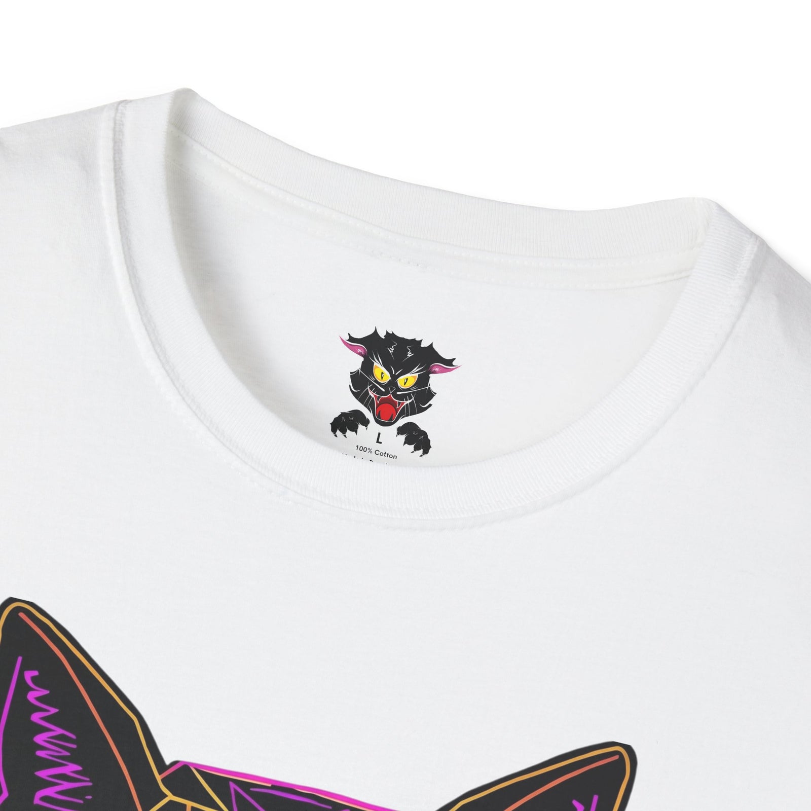 Sábado Sin Excusas Cat T-Shirt — Retro Neon Cat with Sunglasses