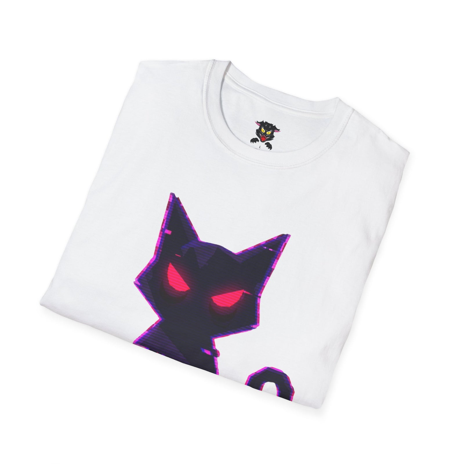Camiseta blanca doblada gato bold lines ojos rojos Gatoloco